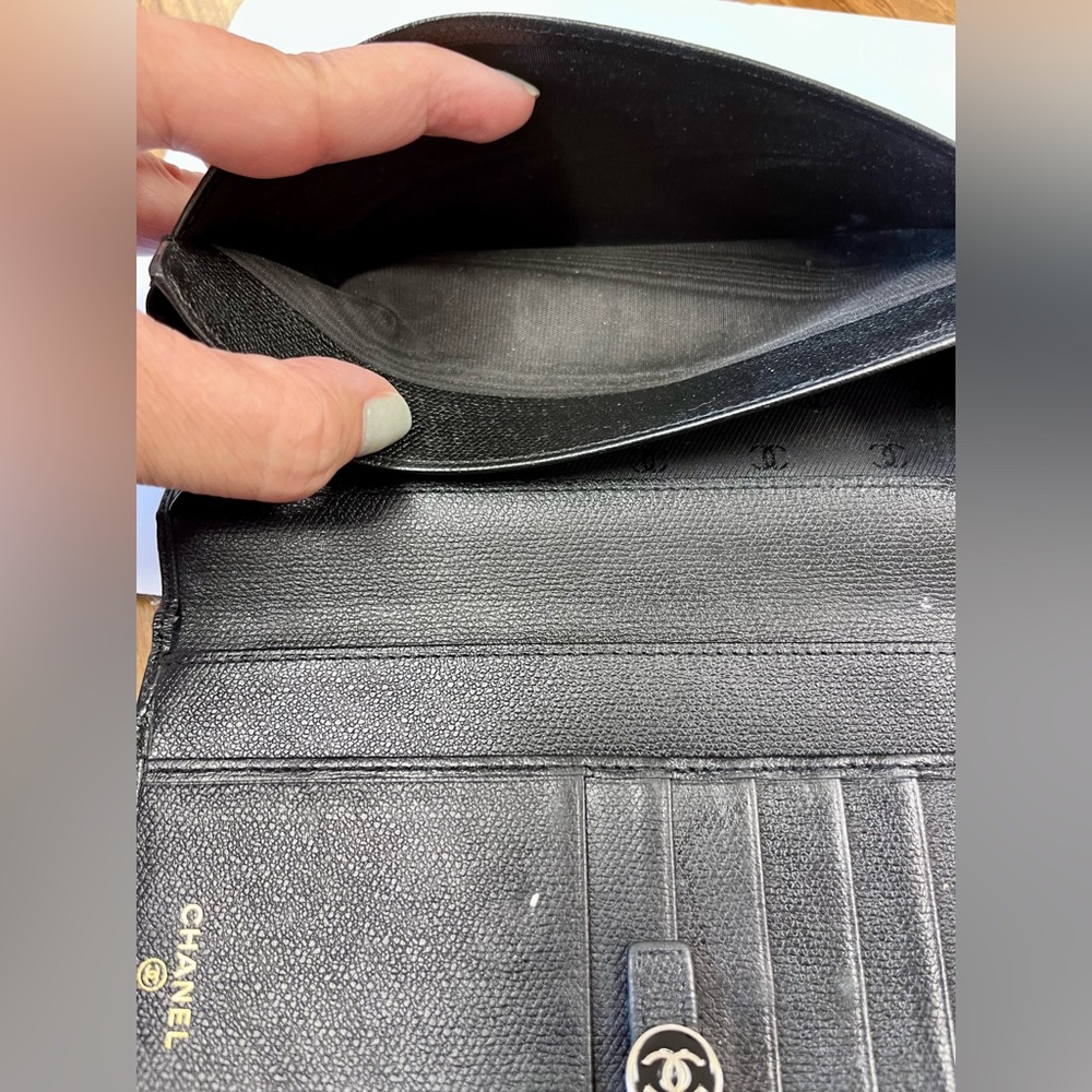 Chanel Caviar Long Wallet - Picture 8 of 14